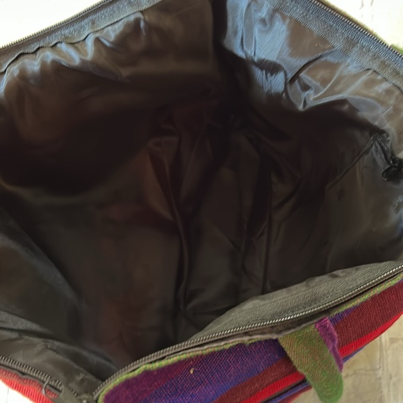 Colorful Embroidered Large Rainbow People Zipper Tote Bag Unbranded NEW - Picture 7 of 7